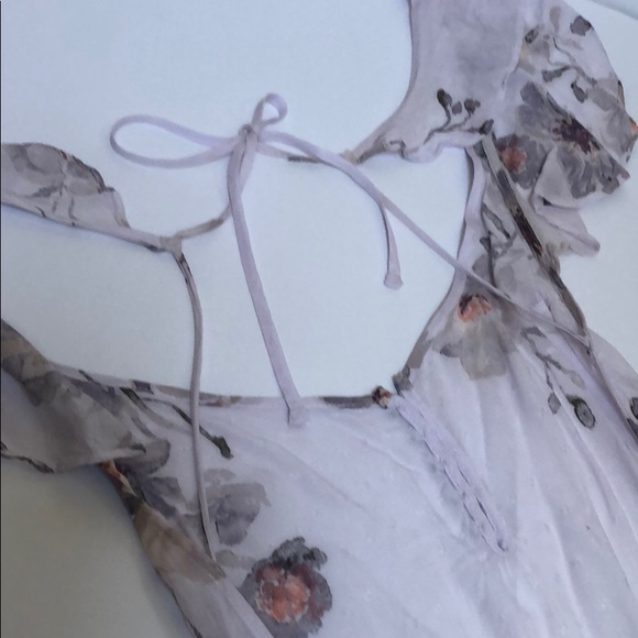 Out From Under romper 🌸 - Picture 5 of 6